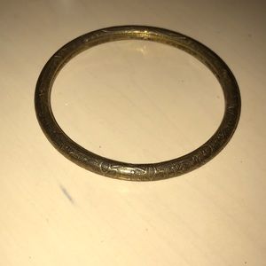 Pretty cute brown bangle
